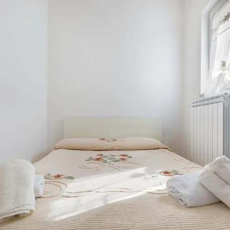 Vila Sleeps 6 Pool Air Con *